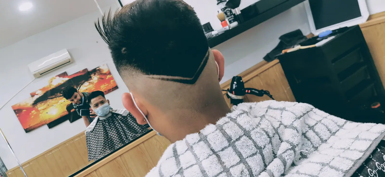 Corte de pelo en la Barbería Los Primos Tarik de Getafe